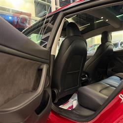 تسلا موديل 3